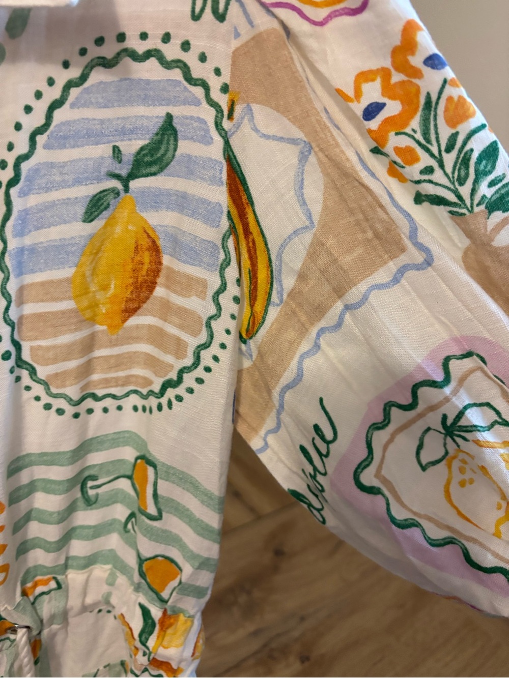 La Vie En Rose Cream with Lemon & Mint Graphic Print Romper - Picture 9 of 11